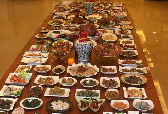 全民直播的年代 不直播造娃娃 就不会火了么？