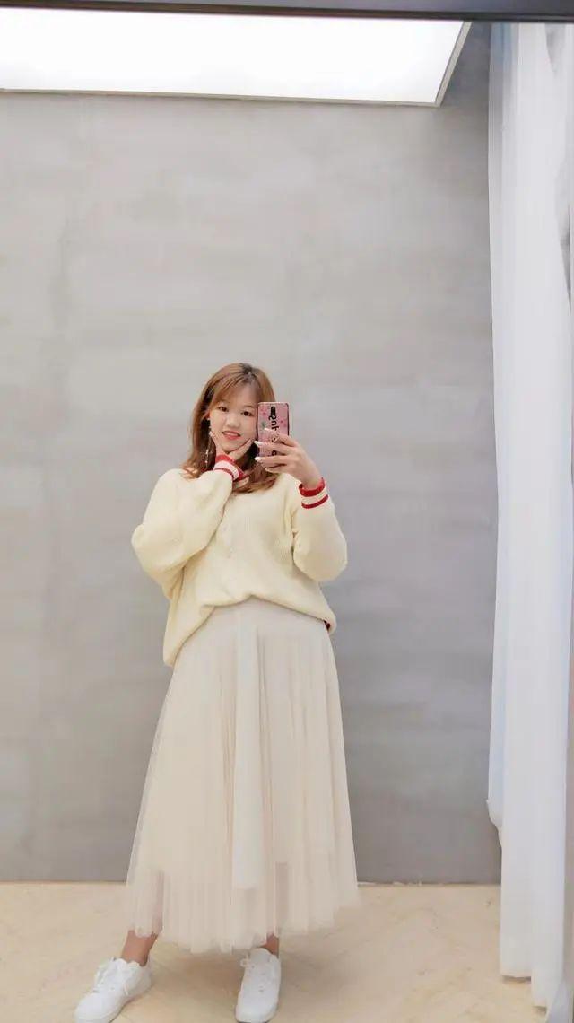 身高1米65体重160斤，杭州大码女主播被网友狂赞！她感慨：第一次觉得胖那么有用