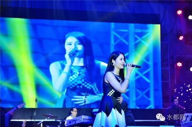 丹江口原创音乐演唱会,11号八点火爆开唱!