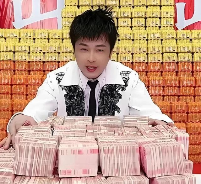 4岁小网红“瑶一瑶”摔倒事件引发全网热议,背后真相令人震惊!