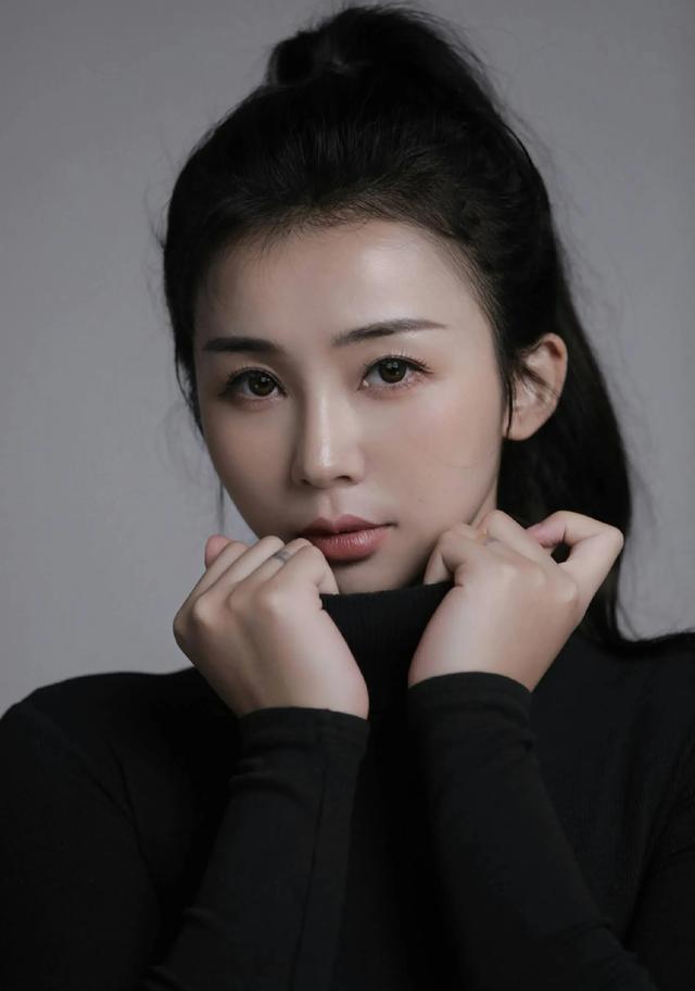 腾讯NBA五大美女主持人和五大外派美女记者大比拼 张曼源能夺魁吗