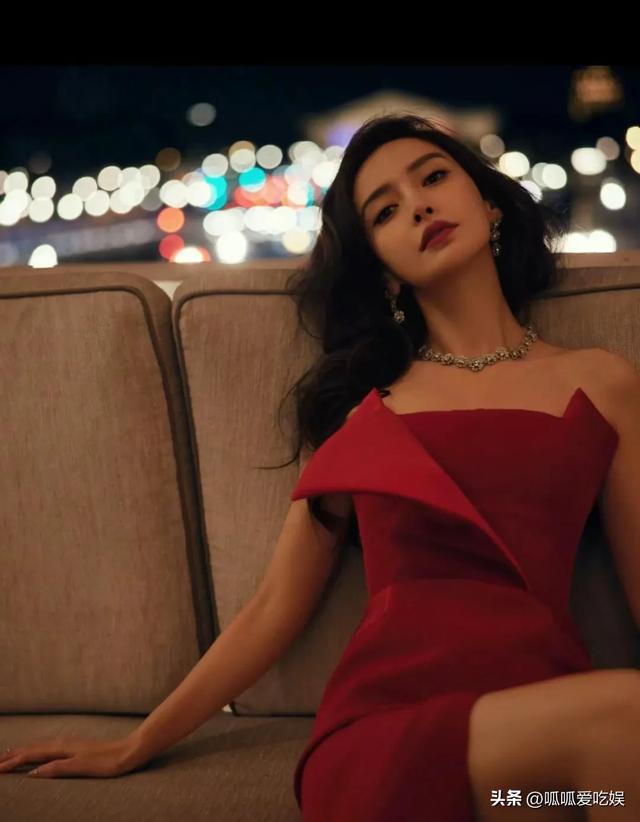 看了直播间的baby,才发现怪不得她红，只因能屈能伸