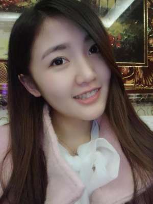 欧洲美女主播(洋叮叮成为欧洲杯最火女主播)