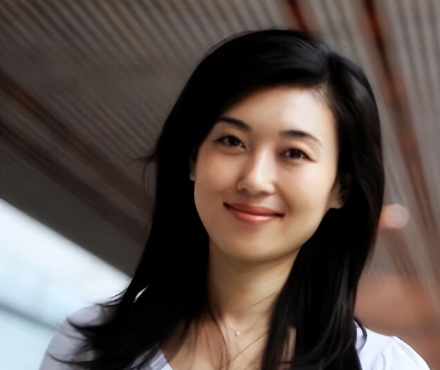 东方卫视10位美女主持人，陈辰、冯琳、司雯嘉，你喜欢哪位主播