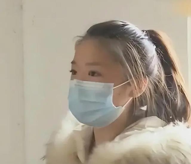 当女主播爱上“榜一大哥”,被物质所迷惑,她的爱情只剩下破碎