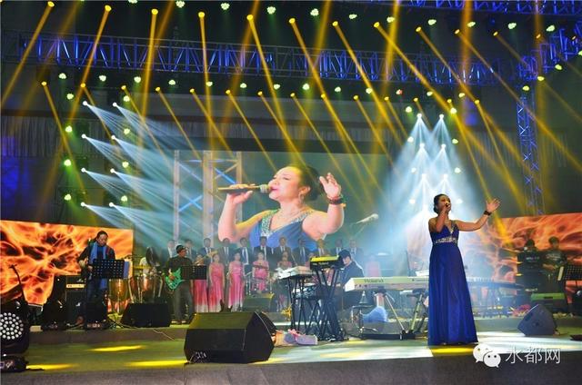 丹江口原创音乐演唱会,11号八点火爆开唱!