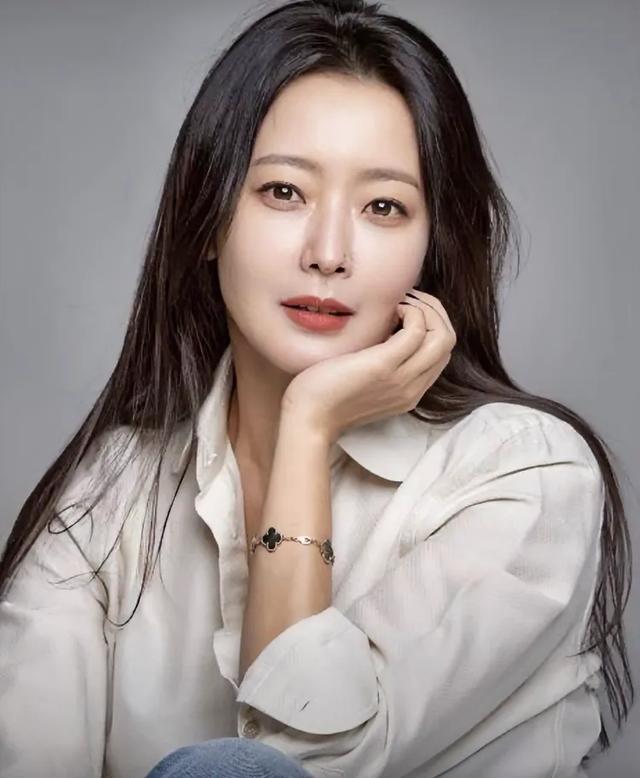 十位韩国70后女星，个个美的不可方物，有没有你心动的女神？