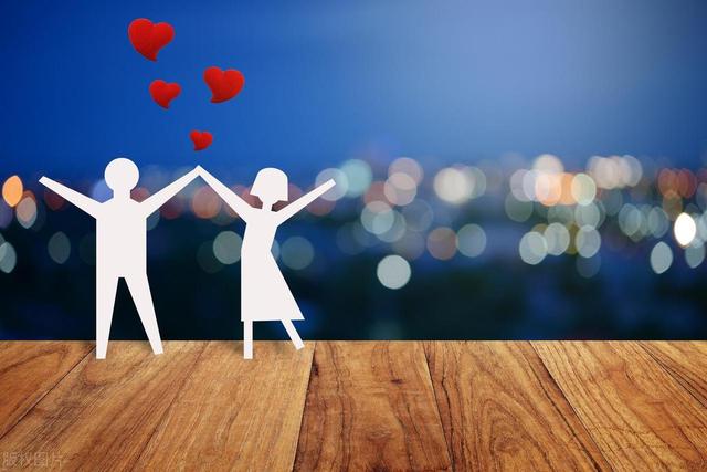 当女主播爱上“榜一大哥”,被物质所迷惑,她的爱情只剩下破碎