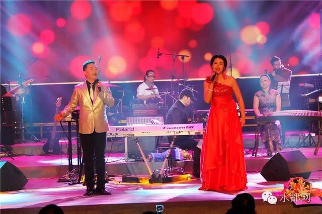 丹江口原创音乐演唱会,11号八点火爆开唱!