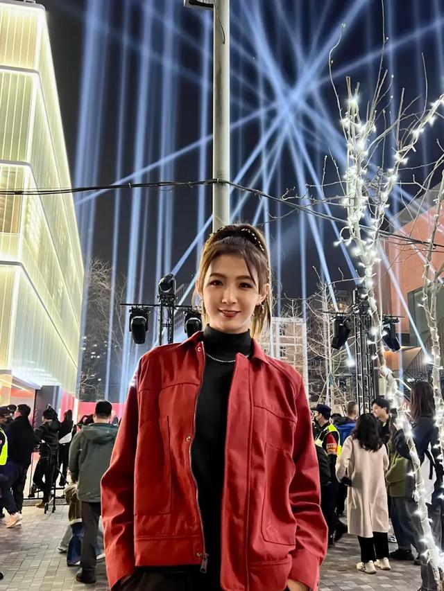 腾讯NBA五大美女主持人和五大外派美女记者大比拼 张曼源能夺魁吗