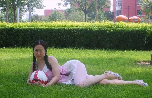 网红鼻祖芙蓉姐姐:从万民嘲笑到低调富婆,她才是最清醒的那一个