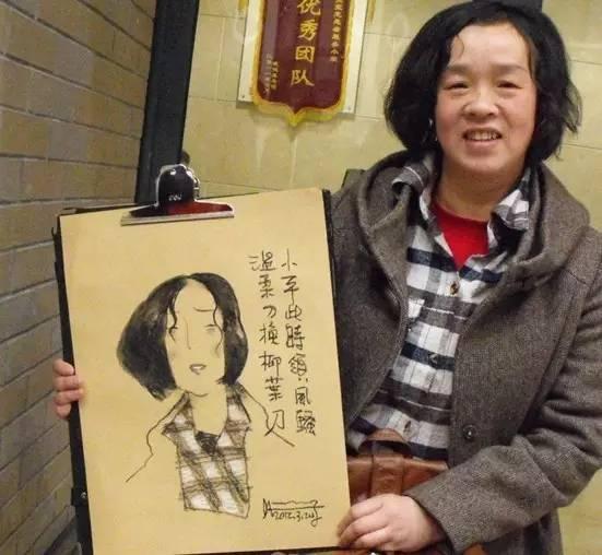 这位武汉画家笔下的女人风情万种,有一种人却坚决不画!