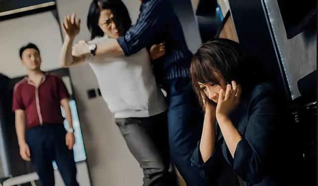 美女主播自杀,留下17页遗书,揭露韩国职场的黑暗!