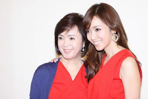 两次偷走闺蜜的老公，做了一辈子情人！侯佩岑妈妈的一生狗血吗？