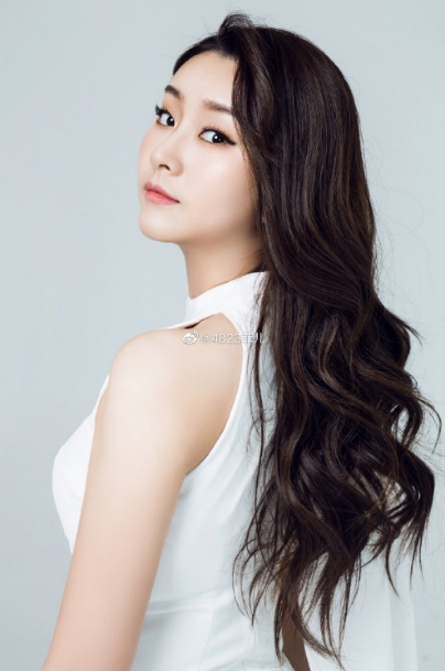 女主播收入排行:冠军斗鱼小柳流水超六百万,YY菲儿跻身前十