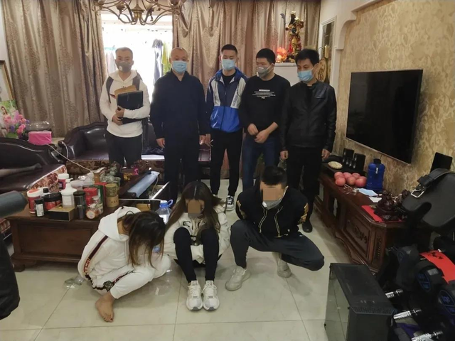 90后女主播靠色情表演获利上百万!1年吸金过亿元的直播平台被捣毁