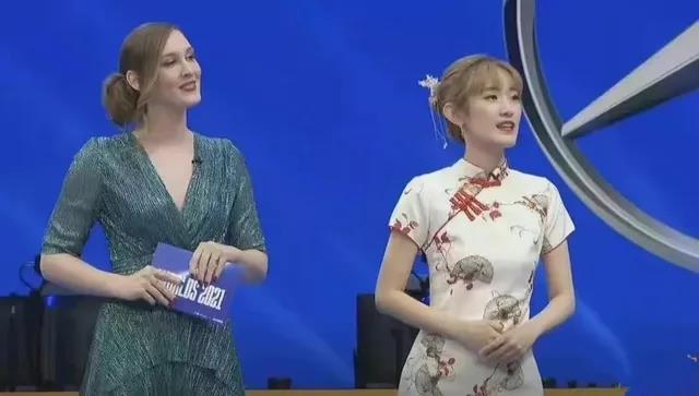 EDG夺冠,这个翻译小姐姐也火了!中英韩三语无缝切换,圈粉大批网友