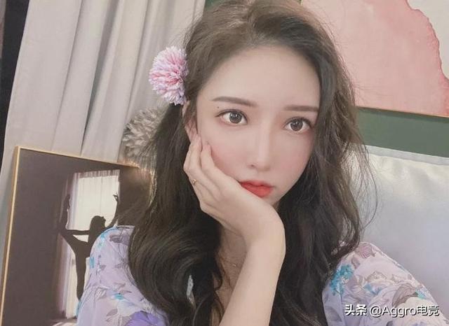 斗鱼舞蹈一姐停播后回归,跳舞4小时仅赚3209块,还是和榜1玩爽?