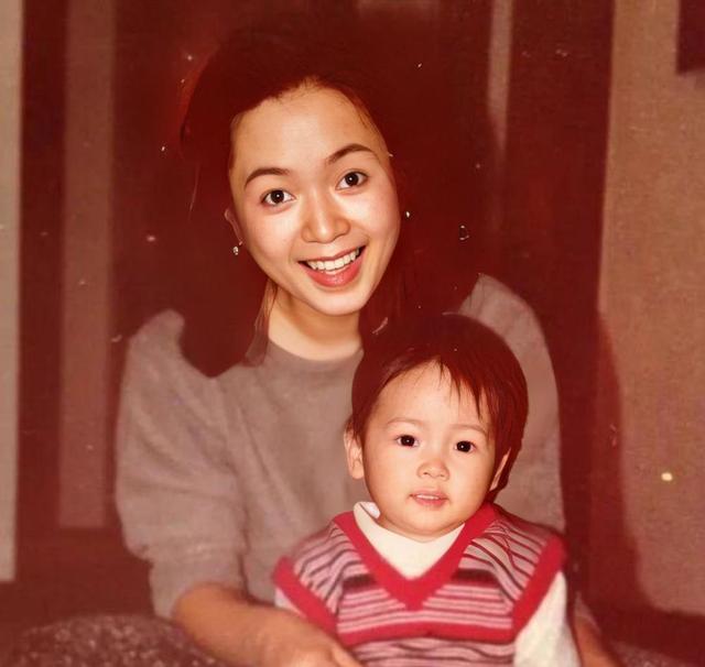 两次偷走闺蜜的老公，做了一辈子情人！侯佩岑妈妈的一生狗血吗？