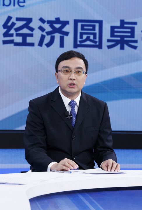 以高质量发展的确定性应对各种不确定性——中国经济圆桌会聚焦“四稳”