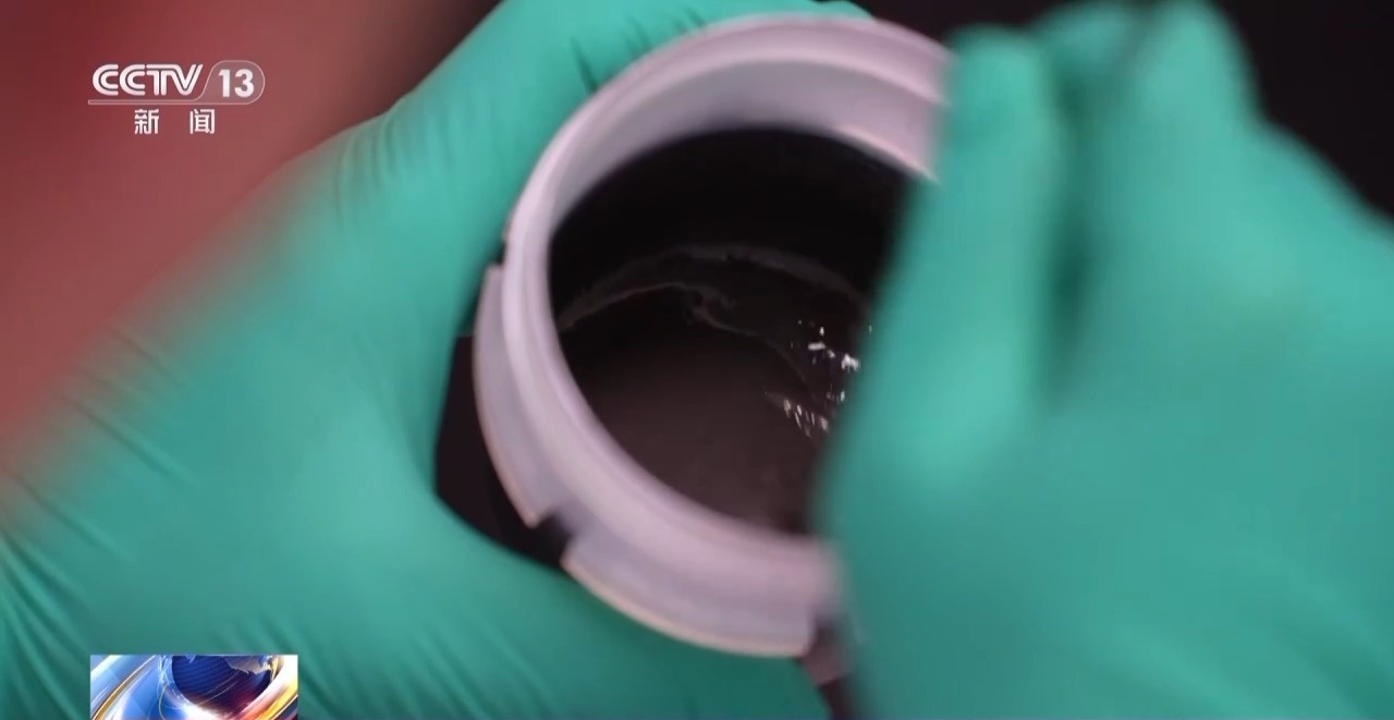 “电子皮肤”诞生记 从“艰难出生”到“跨界新星”