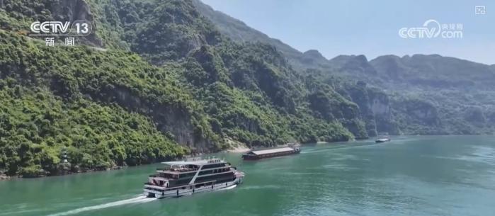 各地妙招频出激发消费潜力 特色“清凉游”带活“避暑经济”