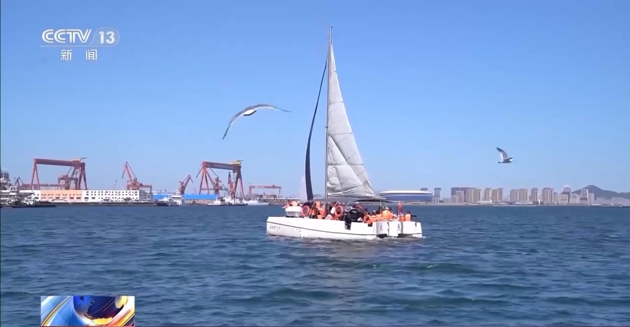 研学游、亲子游“热”力十足 我国多个口岸客流创新高