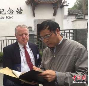 这名美国退役陆军中校为何往来“飞书”580余封中国“寻亲”？