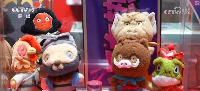 鲜明叙事、工业级制作、衍生品周边……电影市场“热气腾腾” 焕活经典IP撬动新消费