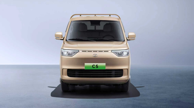 全域智慧 双车齐发！瑞驰汽车卡系双子星C5/C3于2025世界智博会开启预售