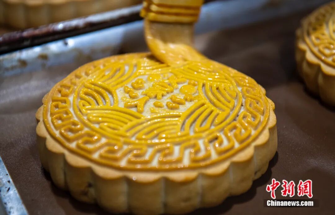 饼大如月盘、皮薄馅足……连苏东坡都夸的大月饼,你吃过吗?