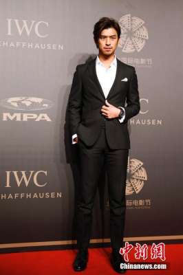 陈柏霖、修杰楷等4名台湾艺人承认花钱伪造病历逃兵役