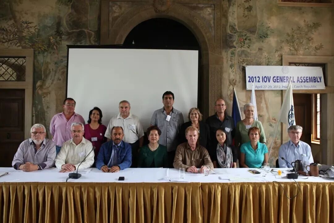 国际舞台展现中国“她力量” - 暨南大学陈平荣任国际民间艺术组织主席