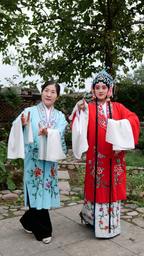 微山湖畔听古韵 丁丁腔——从民间小戏到非遗名片